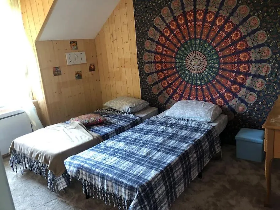 아파트 Appartement Dans Maison Rouge Saint-Gravé
